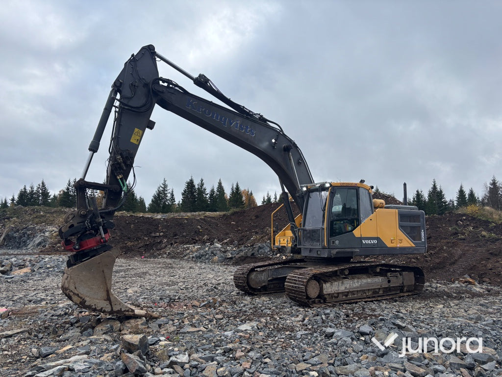 Bandgrävare Volvo EC250ENL - Pelle sur chenille: photos 1 Bandgrävare Volvo EC250ENL - Pelle sur chenille: photos 1