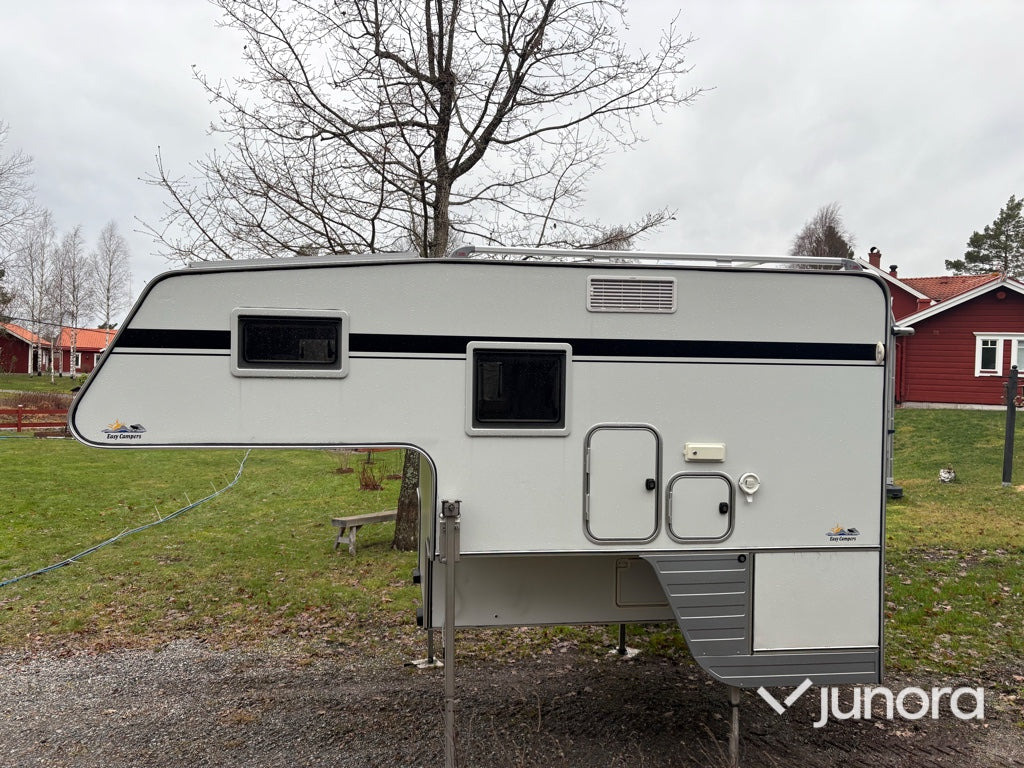 Camper - S Karosser Easy Campers EC 6 SH-2.1 SE (2022) - Caravane: photos 2 Camper - S Karosser Easy Campers EC 6 SH-2.1 SE (2022) - Caravane: photos 2