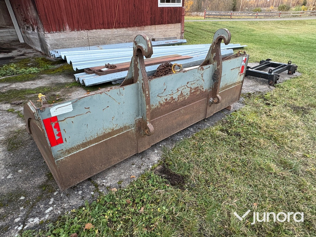 Planeringskopa - Norje - Godet pour chargeur: photos 3 Planeringskopa - Norje - Godet pour chargeur: photos 3