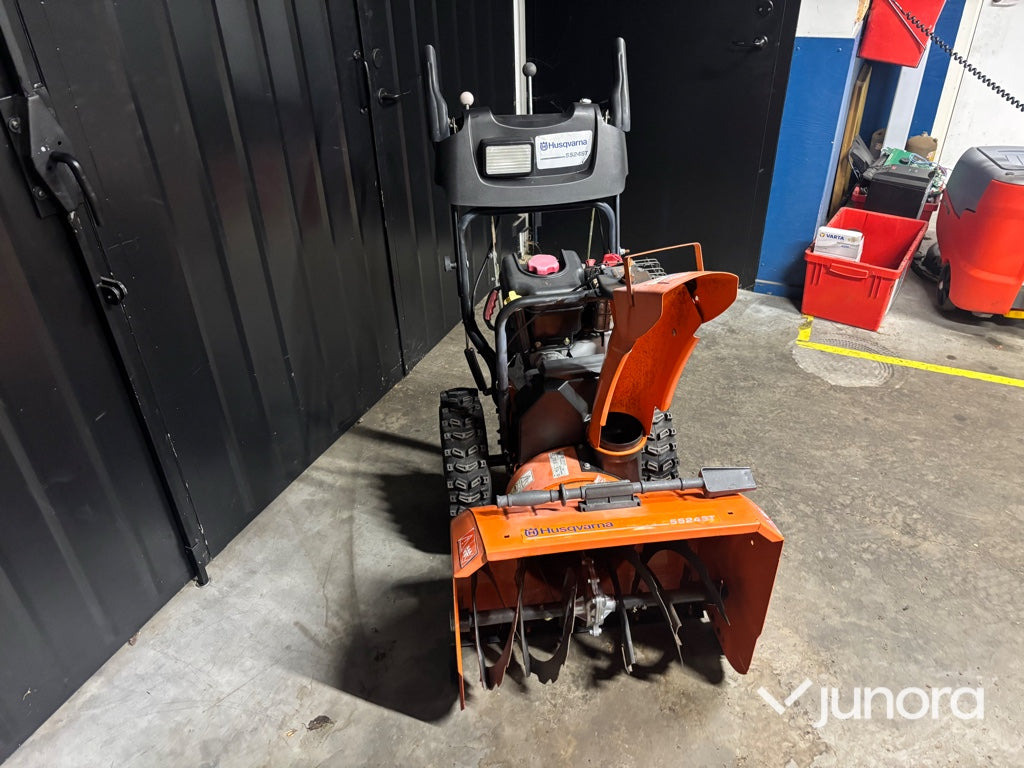 Snöslunga - Husqvarna, 5524ST - Souffleuse à neige: photos 3 Snöslunga - Husqvarna, 5524ST - Souffleuse à neige: photos 3