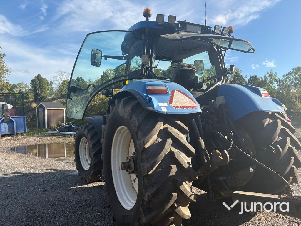 Traktor - New Holland T7040 - Tracteur agricole: photos 5 Traktor - New Holland T7040 - Tracteur agricole: photos 5