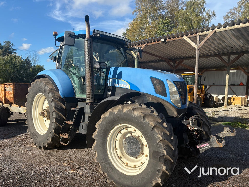 Traktor - New Holland T7040 - Tracteur agricole: photos 1 Traktor - New Holland T7040 - Tracteur agricole: photos 1