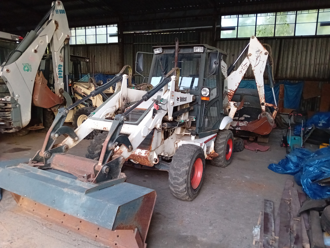 INGERSOLL RAND B300 - Tractopelle: photos 2 INGERSOLL RAND B300 - Tractopelle: photos 2
