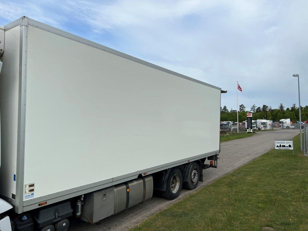 8,4 mtr glasfiber kasse - Xarios 500  - Carrosserie fourgon: photos 2 8,4 mtr glasfiber kasse - Xarios 500  - Carrosserie fourgon: photos 2