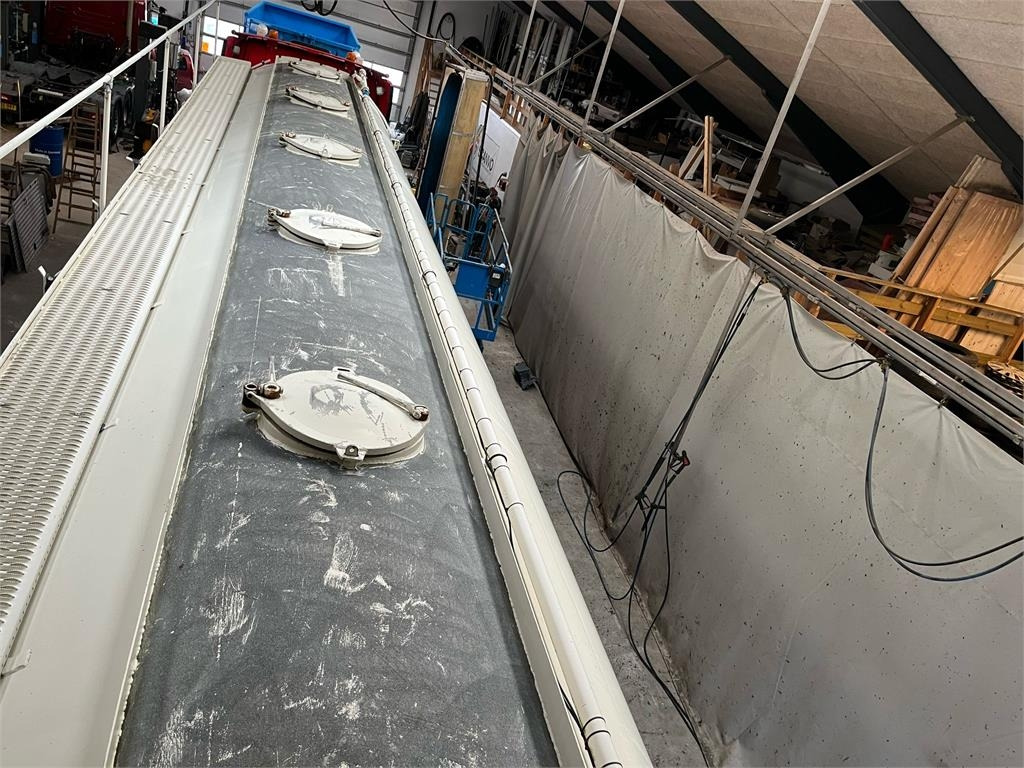 Semi-remorque citerne Interconsult 64m3 STRT1-64CA med tip: photos 15 Semi-remorque citerne Interconsult 64m3 STRT1-64CA med tip: photos 15