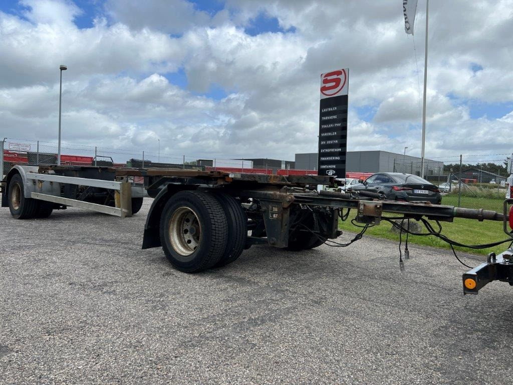 Kel-Berg 20 ton 7150 - 7450 mm containerlåse - Remorque ampliroll/ Multibenne: photos 1 Kel-Berg 20 ton 7150 - 7450 mm containerlåse - Remorque ampliroll/ Multibenne: photos 1