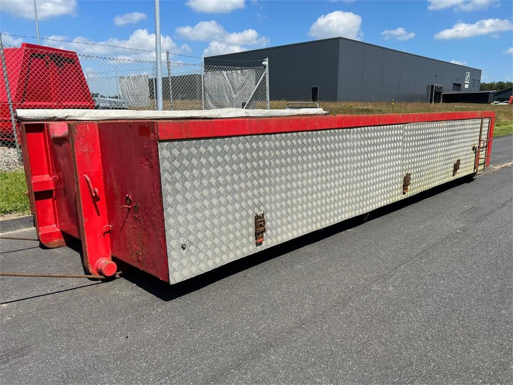 Kel-Berg 5950 mm isloeret - Carrosserie fourgon: photos 1 Kel-Berg 5950 mm isloeret - Carrosserie fourgon: photos 1