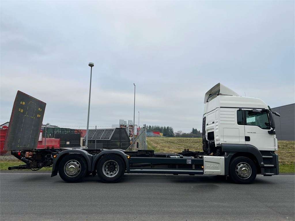 MAN TGS 26-500 6x2-4 LL - Camion porte-conteneur/ Caisse mobile: photos 1 MAN TGS 26-500 6x2-4 LL - Camion porte-conteneur/ Caisse mobile: photos 1