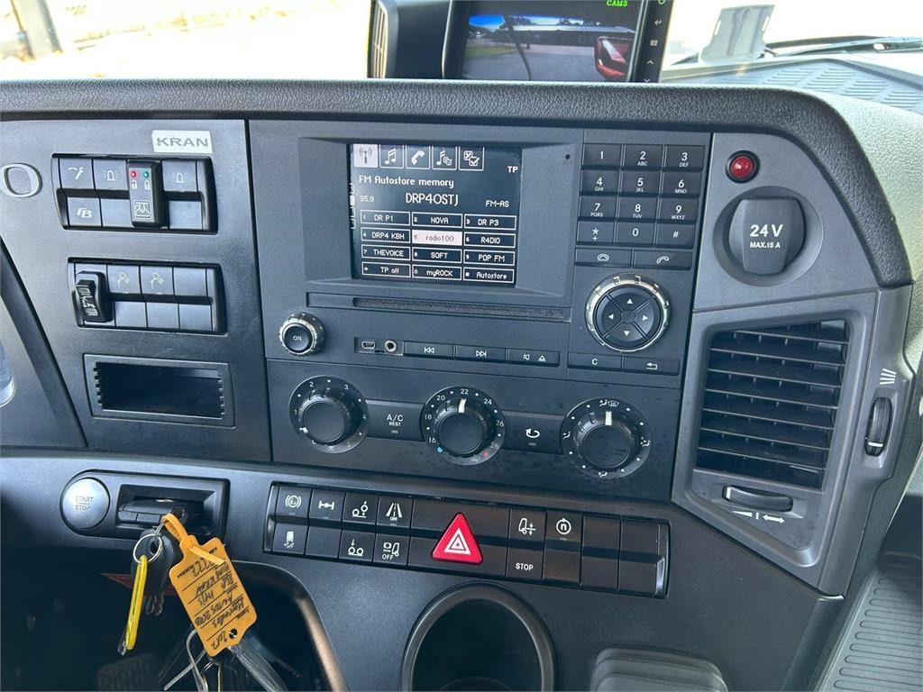 Camion multibenne Mercedes-Benz Antos 2546 - Hiab 192 E kran: photos 19