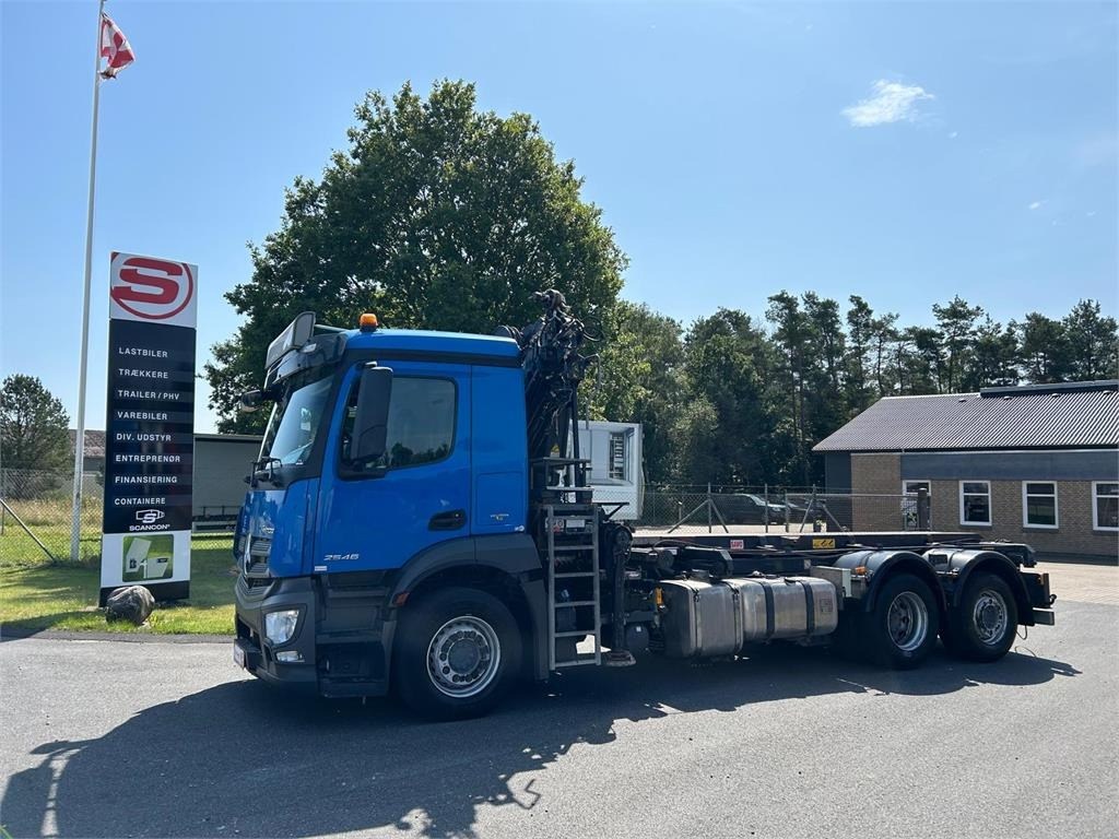 Mercedes-Benz Antos 2546 - Hiab 192 E kran  - Camion multibenne: photos 1 Mercedes-Benz Antos 2546 - Hiab 192 E kran  - Camion multibenne: photos 1