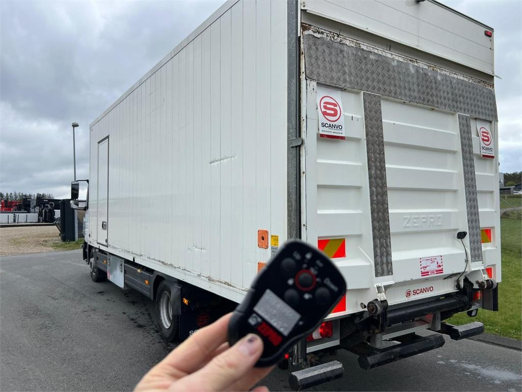 Mercedes-Benz Atego 1224 LnR - Camion fourgon: photos 3 Mercedes-Benz Atego 1224 LnR - Camion fourgon: photos 3