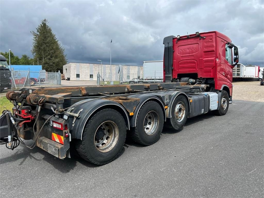 Volvo FH500 8x4 Tridempucher - Camion multibenne: photos 4 Volvo FH500 8x4 Tridempucher - Camion multibenne: photos 4