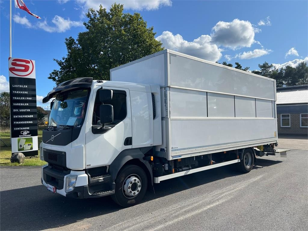 Volvo FL 250 16 ton - Camion fourgon: photos 1 Volvo FL 250 16 ton - Camion fourgon: photos 1