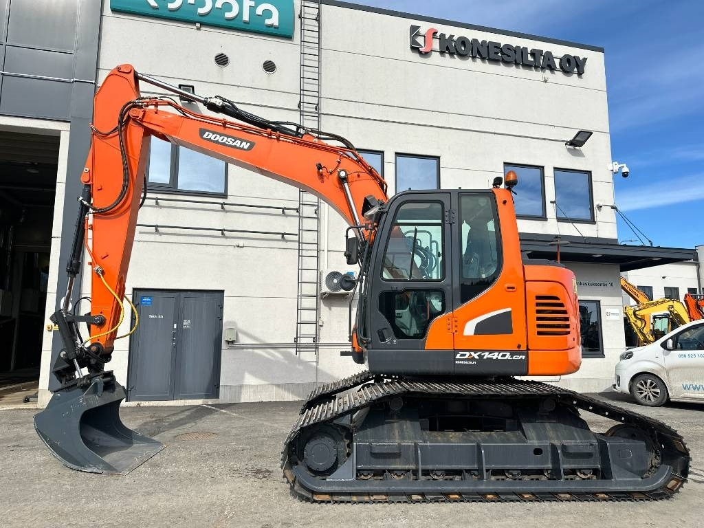 Doosan DX 140 LCR-5 metsäalusta - Pelle sur chenille: photos 1 Doosan DX 140 LCR-5 metsäalusta - Pelle sur chenille: photos 1