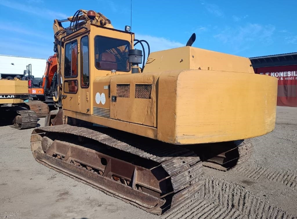 Fiat-Hitachi FH200T 2-KAUHAA - Pelle sur chenille: photos 3 Fiat-Hitachi FH200T 2-KAUHAA - Pelle sur chenille: photos 3