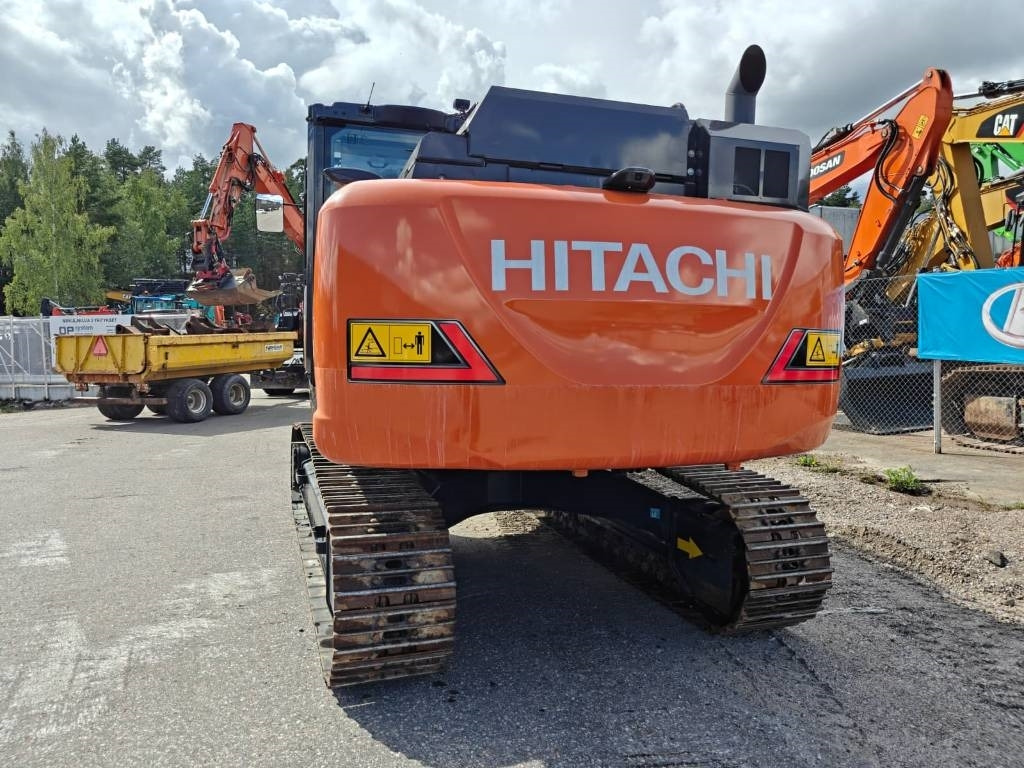 Hitachi ZX180LCN-7 - Pelle sur chenille: photos 4 Hitachi ZX180LCN-7 - Pelle sur chenille: photos 4