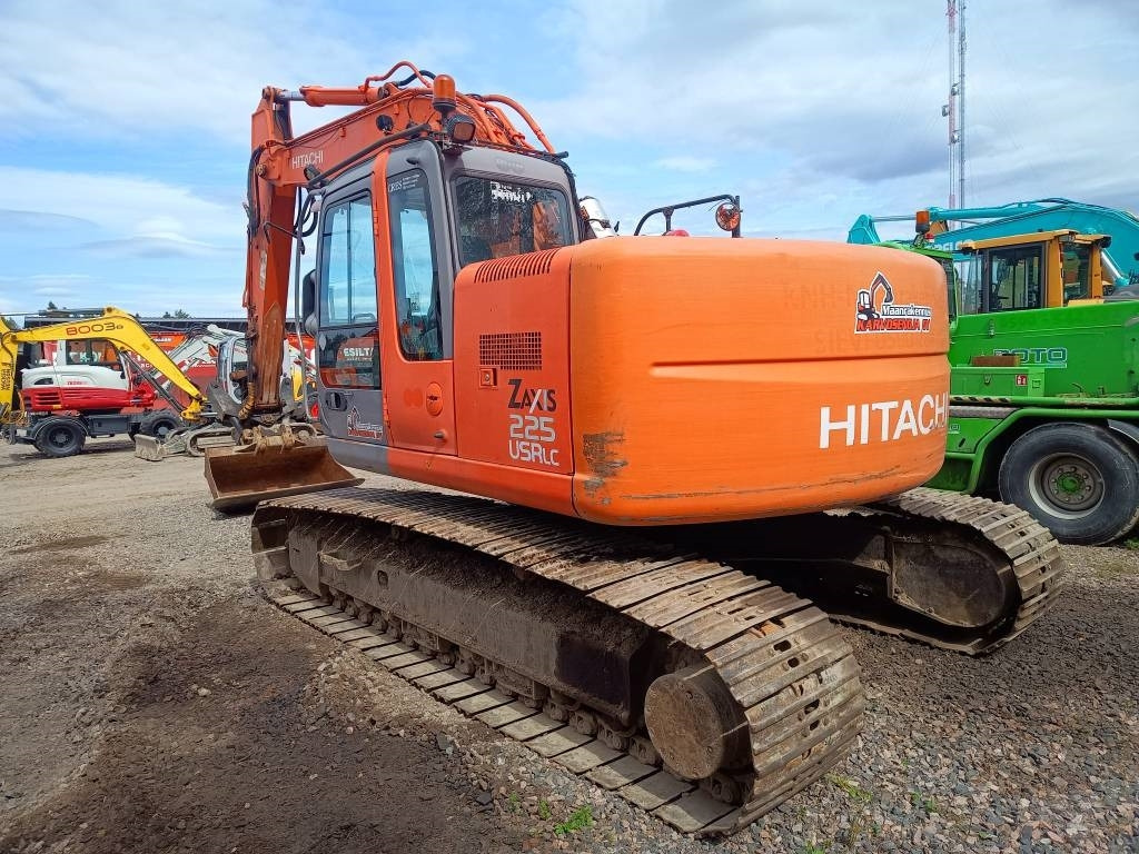 Hitachi ZX225USR KALLISTAJALLA - Pelle sur chenille: photos 3 Hitachi ZX225USR KALLISTAJALLA - Pelle sur chenille: photos 3
