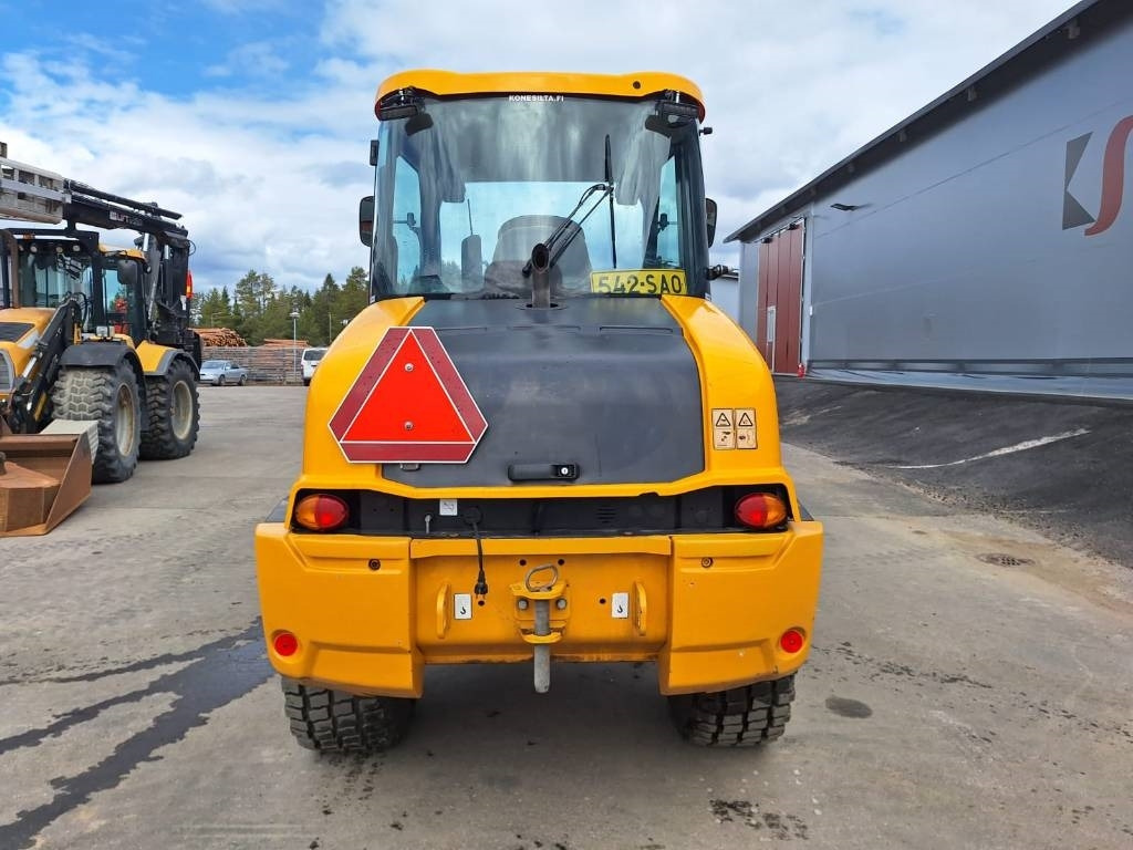 JCB 409 AURA, HIEKOITIN YM. - Chargeuse sur pneus: photos 3 JCB 409 AURA, HIEKOITIN YM. - Chargeuse sur pneus: photos 3