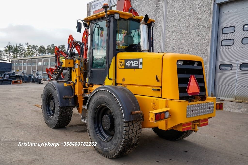 JCB 412S LAMELLIRENKAILLA - Chargeuse sur pneus: photos 2 JCB 412S LAMELLIRENKAILLA - Chargeuse sur pneus: photos 2