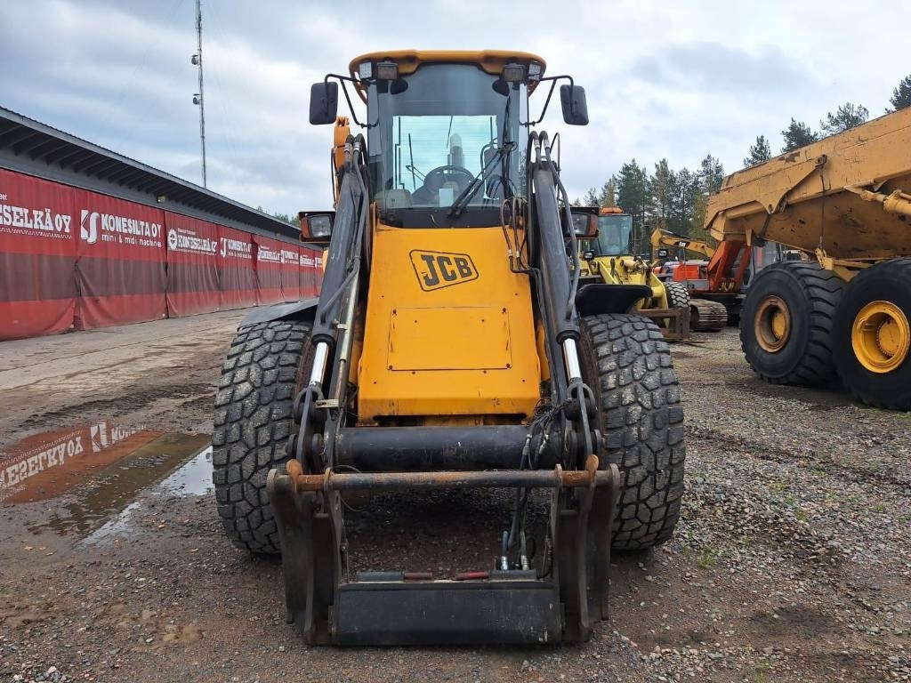 JCB 416 HT - Chargeuse sur pneus: photos 2 JCB 416 HT - Chargeuse sur pneus: photos 2