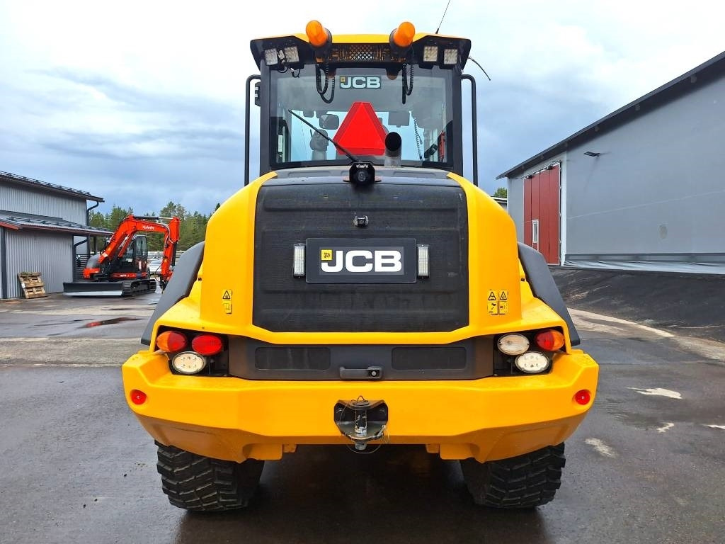 JCB MYYTY! SOLD! 411HT T4F HYVÄT RENKAAT YM. - Chargeuse sur pneus: photos 3 JCB MYYTY! SOLD! 411HT T4F HYVÄT RENKAAT YM. - Chargeuse sur pneus: photos 3