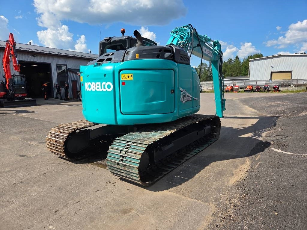 Kobelco SK140SRLC-5 - Pelle sur chenille: photos 3 Kobelco SK140SRLC-5 - Pelle sur chenille: photos 3