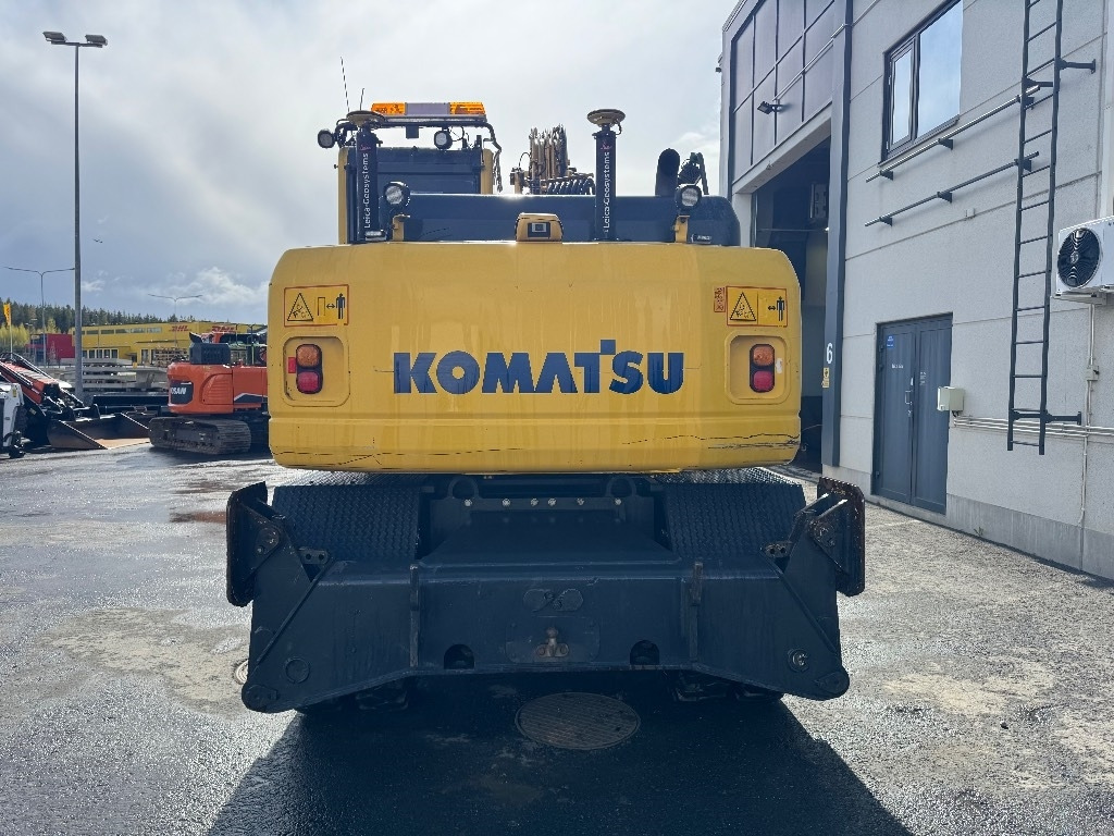 Komatsu PW160-8 PYÖRITTÄJÄLLÄ - Pelle sur pneus: photos 4 Komatsu PW160-8 PYÖRITTÄJÄLLÄ - Pelle sur pneus: photos 4