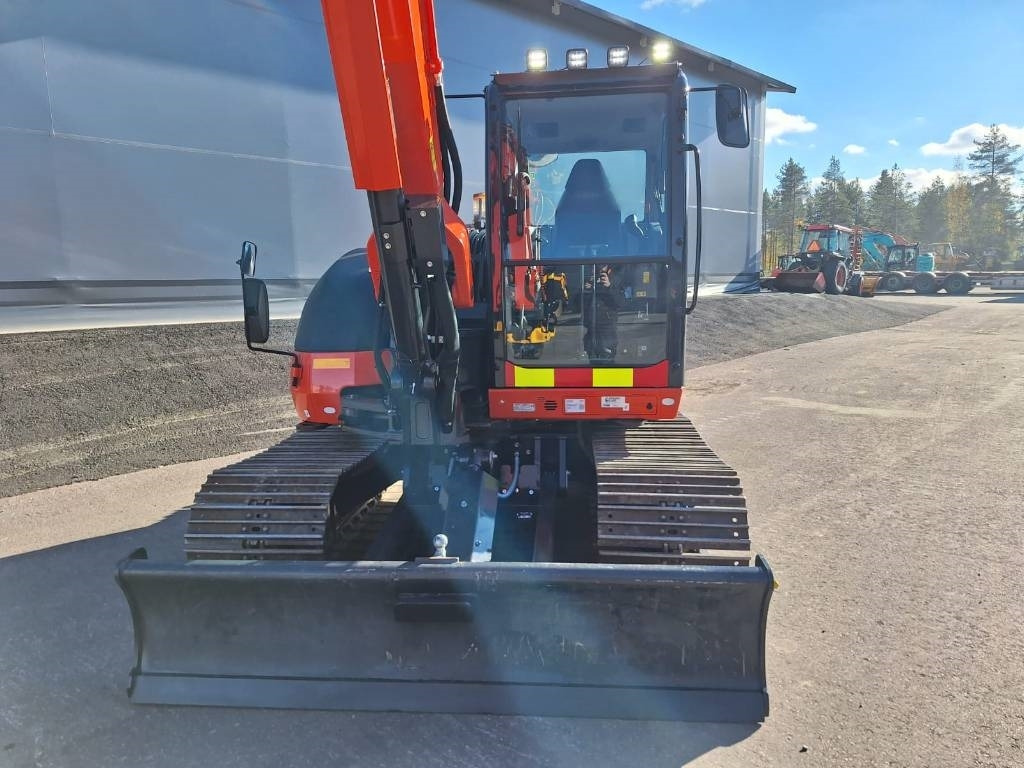 Kubota KX085-5 PYÖRITTÄJÄLLÄ, PIENET TUNNIT - Mini pelle: photos 3 Kubota KX085-5 PYÖRITTÄJÄLLÄ, PIENET TUNNIT - Mini pelle: photos 3
