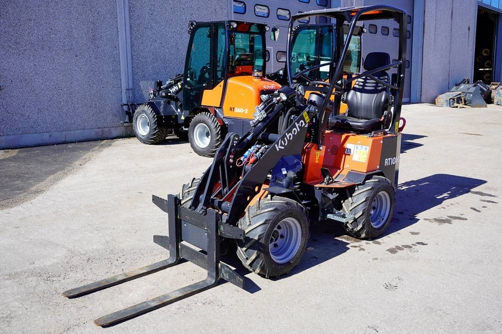 Kubota RT100-2 - Valet de ferme: photos 2 Kubota RT100-2 - Valet de ferme: photos 2