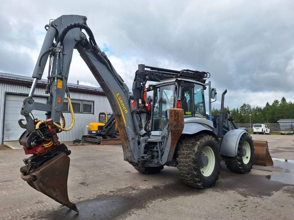 Lännen 8600G NOSTIN, HENKILÖKORI, PYÖRITTÄJÄ YM. - Tractopelle: photos 3 Lännen 8600G NOSTIN, HENKILÖKORI, PYÖRITTÄJÄ YM. - Tractopelle: photos 3