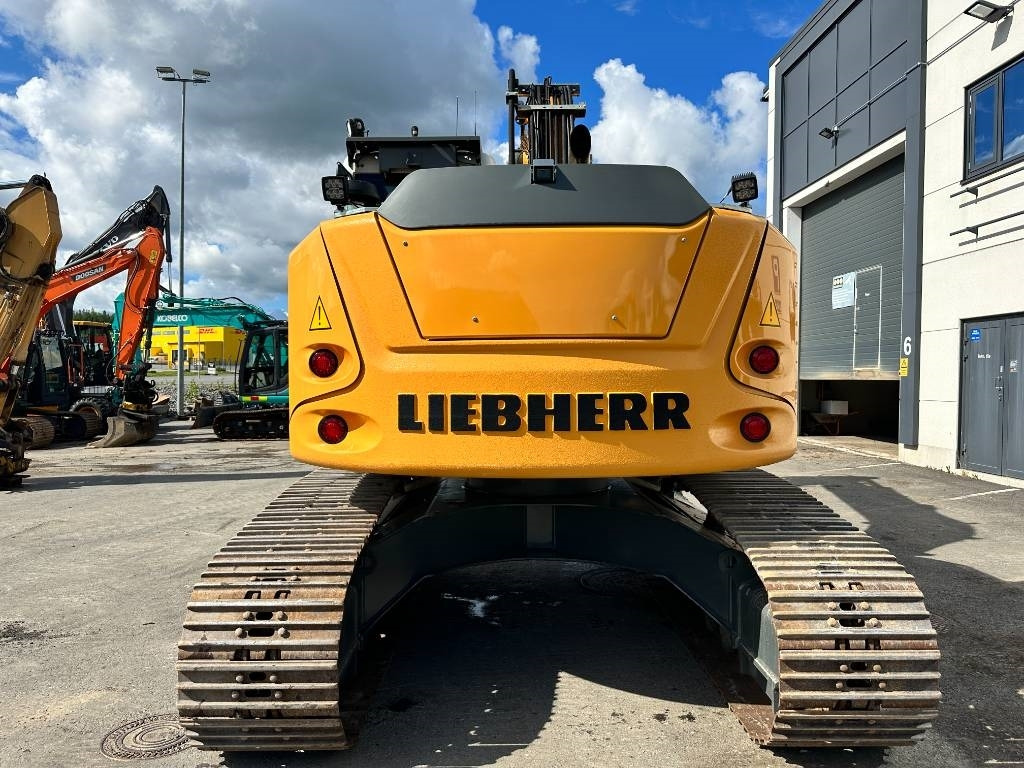 Liebherr R 920 Rototilt - Pelle sur chenille: photos 3 Liebherr R 920 Rototilt - Pelle sur chenille: photos 3