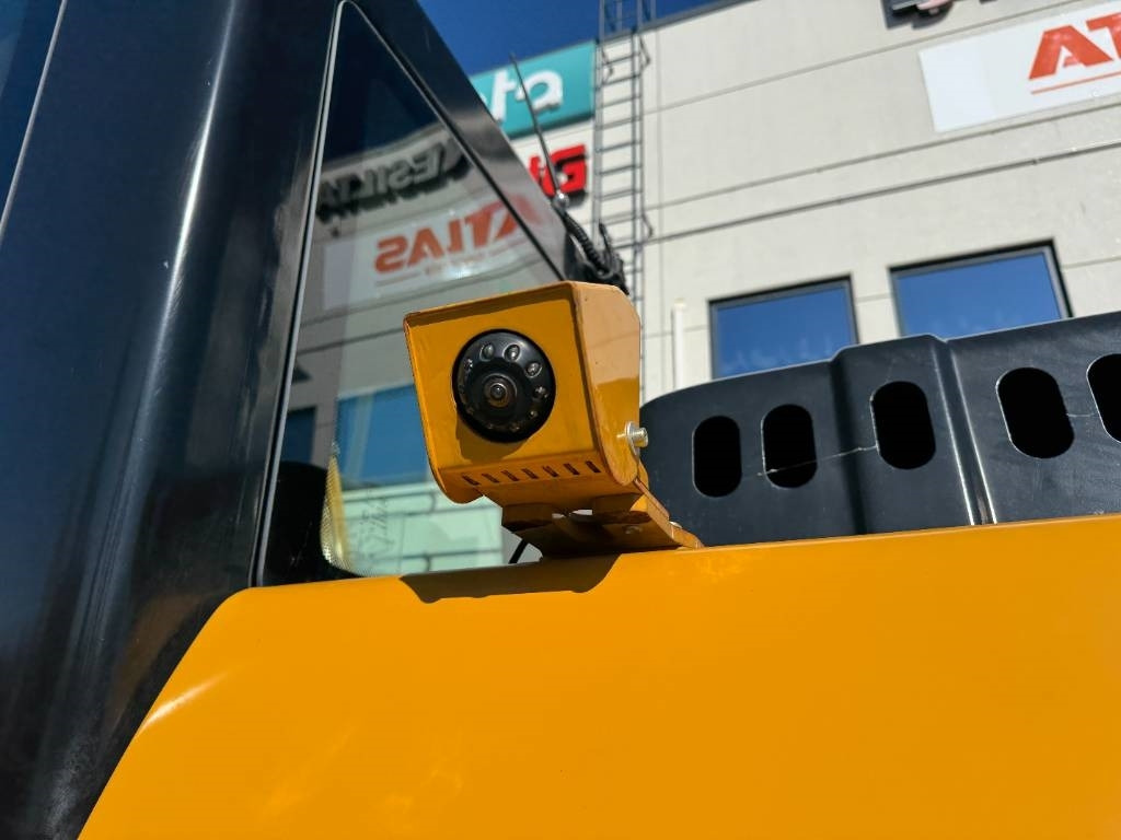 Crédit-bail de Sany SY135C -UUTTA VASTAAVA-  Sany SY135C -UUTTA VASTAAVA-: photos 12