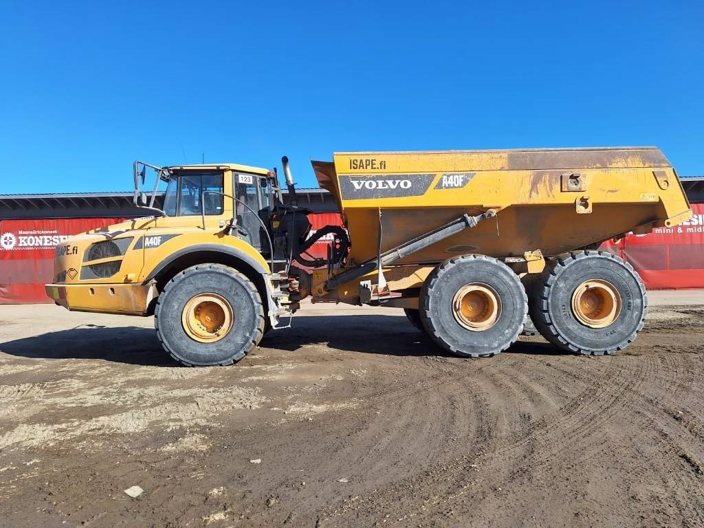 Volvo A40F DUMPPERI - Tombereau articulé: photos 1 Volvo A40F DUMPPERI - Tombereau articulé: photos 1