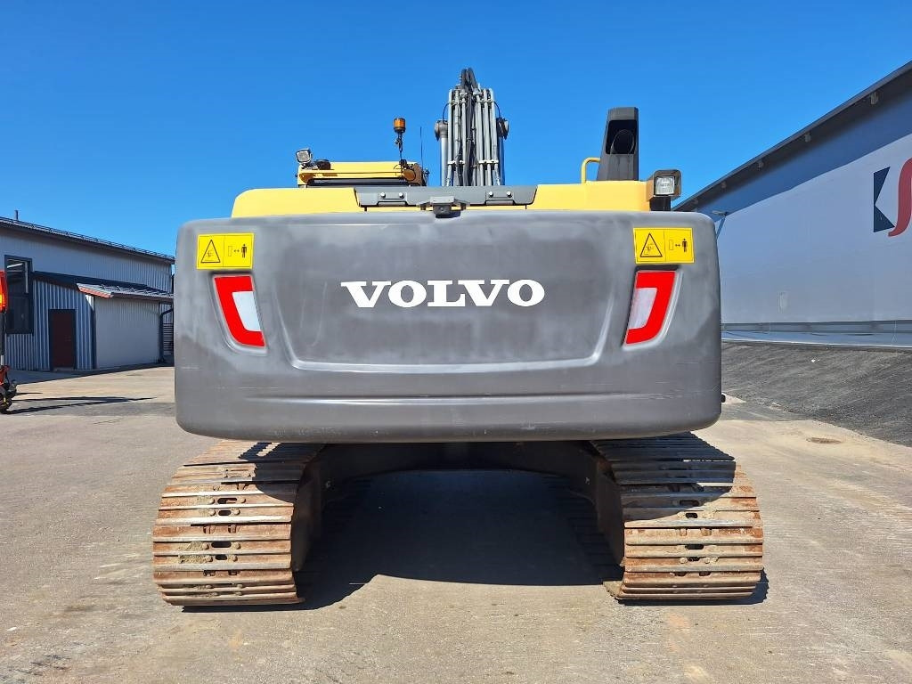 Volvo EC220DL PYÖRITTÄJÄLLÄ - Pelle sur chenille: photos 3 Volvo EC220DL PYÖRITTÄJÄLLÄ - Pelle sur chenille: photos 3