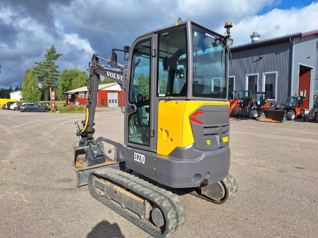 Volvo EC27D KALLISTAJA, 2-KAUHAA - Mini pelle: photos 2 Volvo EC27D KALLISTAJA, 2-KAUHAA - Mini pelle: photos 2