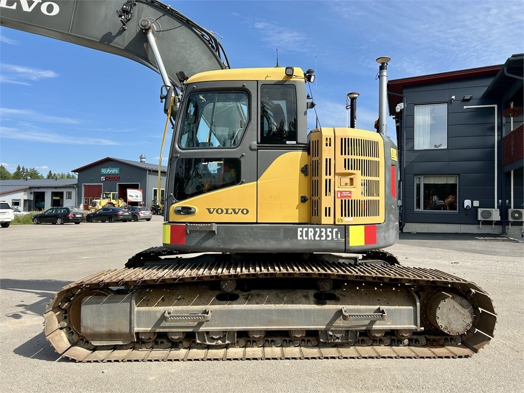 Volvo ECR235CL PYÖRITTÄJÄ, 3D-LAITTEET  - Pelle sur chenille: photos 2 Volvo ECR235CL PYÖRITTÄJÄ, 3D-LAITTEET  - Pelle sur chenille: photos 2