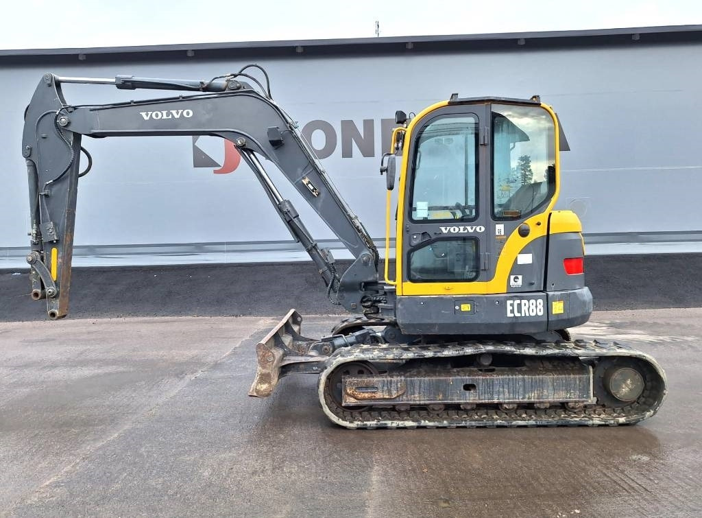 Volvo ECR88 - Mini pelle: photos 1 Volvo ECR88 - Mini pelle: photos 1