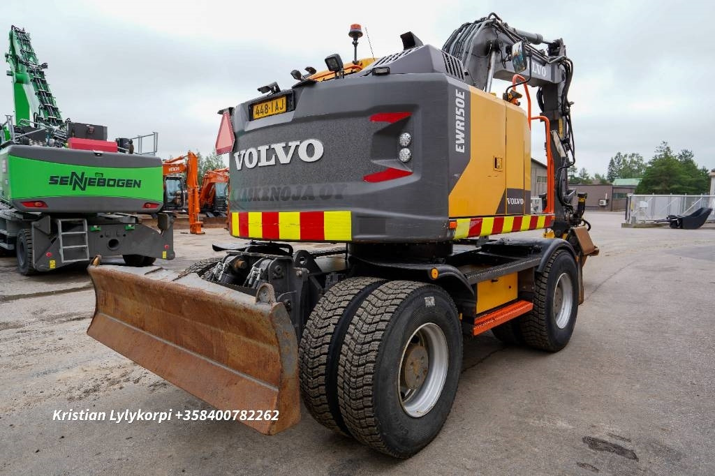 Volvo EWR150E PYÖRÄOHJAUS  - Pelle sur pneus: photos 5 Volvo EWR150E PYÖRÄOHJAUS  - Pelle sur pneus: photos 5