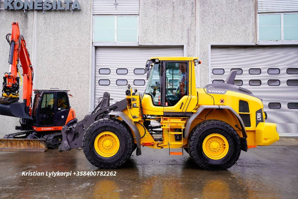 Volvo L70H2 - Chargeuse sur pneus: photos 1 Volvo L70H2 - Chargeuse sur pneus: photos 1