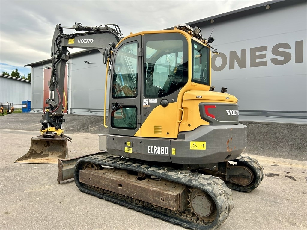 Volvo MYYTY! SOLD! ECR88D + TYÖLAITTEET - Mini pelle: photos 2 Volvo MYYTY! SOLD! ECR88D + TYÖLAITTEET - Mini pelle: photos 2