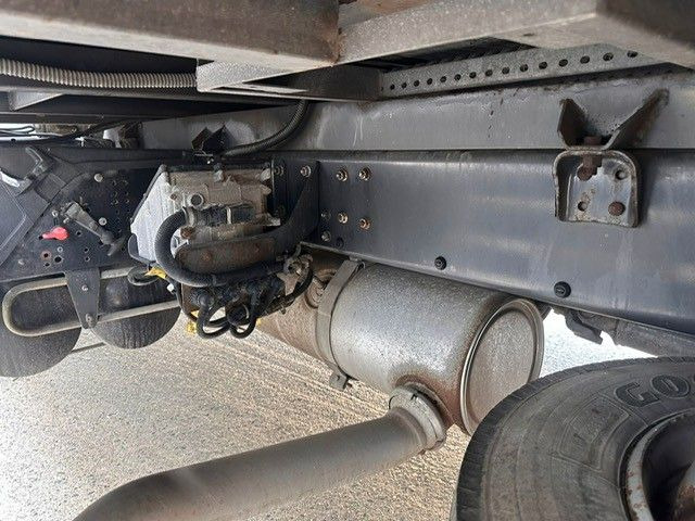Camion fourgon Renault Midlum 240dXi. Klima. 225.000km.: photos 24