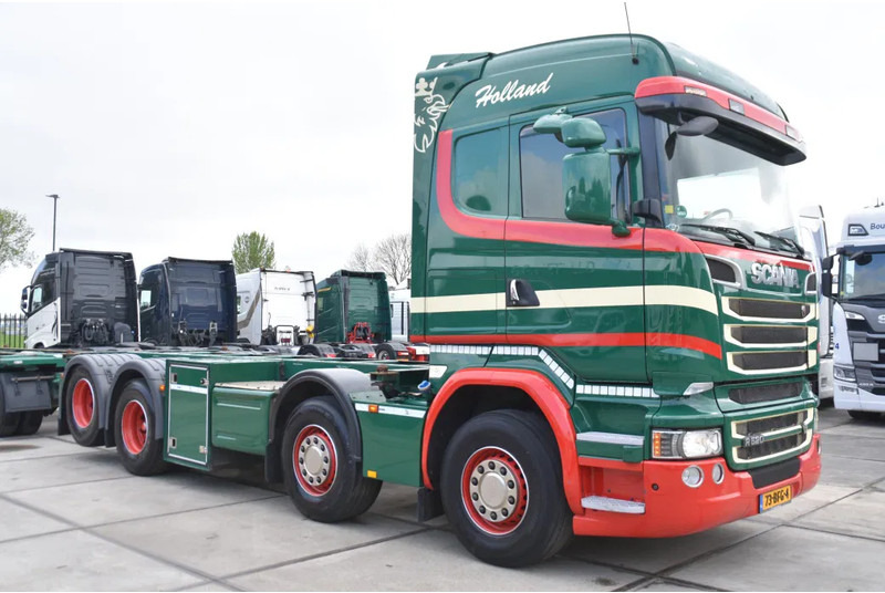 Scania R520 HL V8 8x2 + HANGER - EURO 6 - MANUAL - RETARDER - WHEELBASE: 510 cm - 10 TONS FRONT AXLE - XENON - EXCELLENT CONDITION - - Camion porte-conteneur/ Caisse mobile: photos 3 Scania R520 HL V8 8x2 + HANGER - EURO 6 - MANUAL - RETARDER - WHEELBASE: 510 cm - 10 TONS FRONT AXLE - XENON - EXCELLENT CONDITION - - Camion porte-conteneur/ Caisse mobile: photos 3