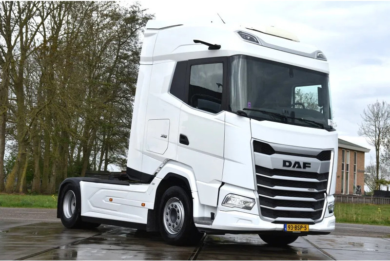 DAF XG 480 4x2 - 230 TKM - CAMERA SYSTEM - PARK. AIRCO - 2 x FUEL TANKS - APPLE CARPLAY/ANDROID - LED LIGHTS - TOP CONDITION - - Tracteur routier: photos 1 DAF XG 480 4x2 - 230 TKM - CAMERA SYSTEM - PARK. AIRCO - 2 x FUEL TANKS - APPLE CARPLAY/ANDROID - LED LIGHTS - TOP CONDITION - - Tracteur routier: photos 1