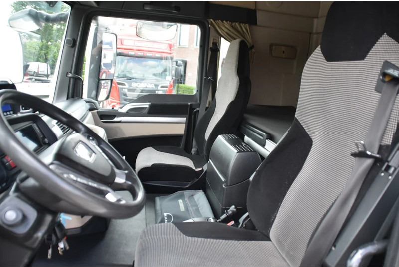 MAN TGS 18.360 4x2 - EURO 6 - 887 TKM - NAVI - AIRCO - DIFF. LOCK - GOOD CONDITION - - Tracteur routier: photos 5 MAN TGS 18.360 4x2 - EURO 6 - 887 TKM - NAVI - AIRCO - DIFF. LOCK - GOOD CONDITION - - Tracteur routier: photos 5