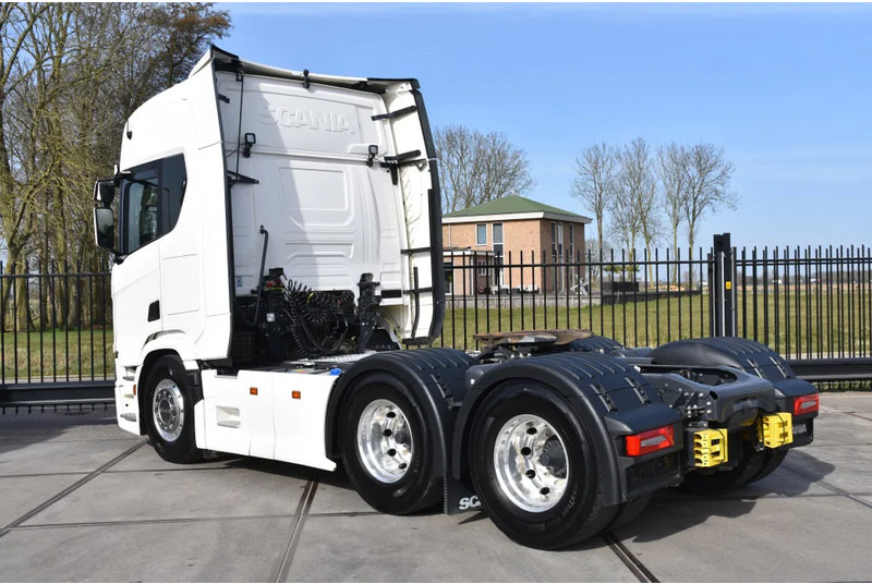Scania R 460 NGS 6x4NB - SUPER - FULL AIR - RETARDER - 148 TKM - PARK. AIRCO - HYDRAULIC SYSTEM - LED - LEATHER SEATS - EXCELLENT CONDI - Tracteur routier: photos 3 Scania R 460 NGS 6x4NB - SUPER - FULL AIR - RETARDER - 148 TKM - PARK. AIRCO - HYDRAULIC SYSTEM - LED - LEATHER SEATS - EXCELLENT CONDI - Tracteur routier: photos 3