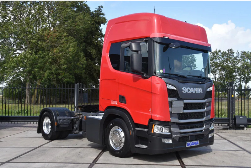 Scania R450 NGS 4x2 - ADR FL - RETARDER - 782 TKM - PTO - PARK. AIRCO - 4 POINT AIR SUSPENSION - ALCOA'S - LED LIGHTS - - Tracteur routier: photos 2 Scania R450 NGS 4x2 - ADR FL - RETARDER - 782 TKM - PTO - PARK. AIRCO - 4 POINT AIR SUSPENSION - ALCOA'S - LED LIGHTS - - Tracteur routier: photos 2