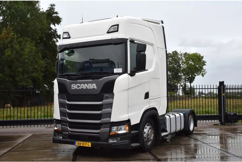 Scania S410 NGS 4x2EB MEGA 95 cm or 103 cm driving height - RETARDER - 670 TKM - FULL AIR - PARK. AIRCO - LEATHER SEATS - 2 x FUEL TANK - Tracteur routier: photos 2 Scania S410 NGS 4x2EB MEGA 95 cm or 103 cm driving height - RETARDER - 670 TKM - FULL AIR - PARK. AIRCO - LEATHER SEATS - 2 x FUEL TANK - Tracteur routier: photos 2