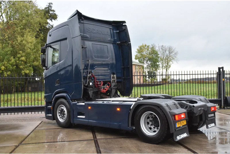 Scania S450 NGS 4x2NB - FULL AIR - RETARDER - ACC - AIRCO - 2 x FUEL TANKS - TOP CONDITION - - Tracteur routier: photos 3 Scania S450 NGS 4x2NB - FULL AIR - RETARDER - ACC - AIRCO - 2 x FUEL TANKS - TOP CONDITION - - Tracteur routier: photos 3