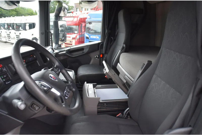 Scania S450 NGS 4x2NB - FULL AIR - RETARDER - ACC - PARK. AIRCO - 2 x FUEL TANKS - TOP CONDITION - - Tracteur routier: photos 5 Scania S450 NGS 4x2NB - FULL AIR - RETARDER - ACC - PARK. AIRCO - 2 x FUEL TANKS - TOP CONDITION - - Tracteur routier: photos 5