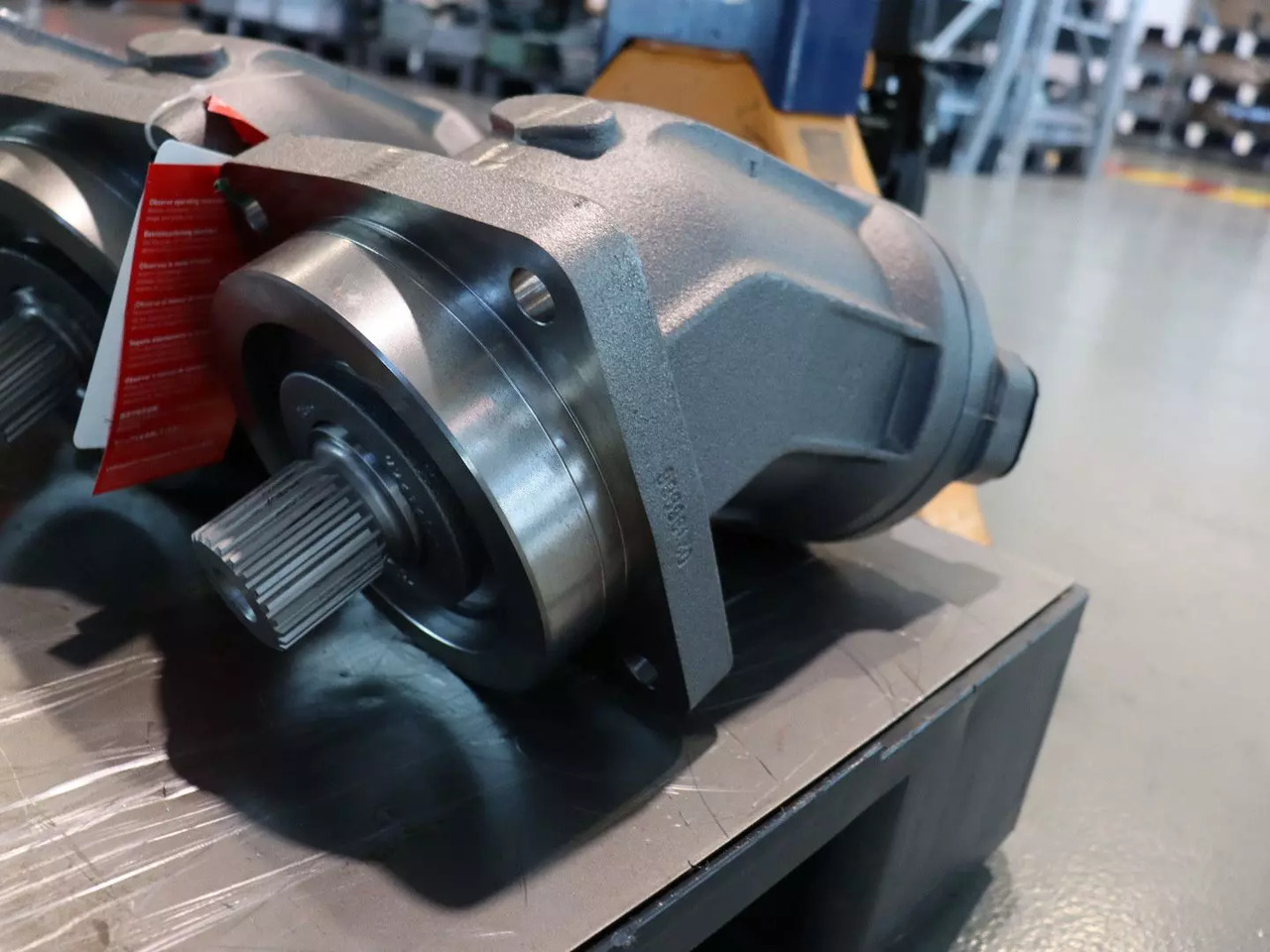 REXROTH A2FM160/61W-VAB010 - Moteur hydraulique pour Engins de chantier: photos 1 REXROTH A2FM160/61W-VAB010 - Moteur hydraulique pour Engins de chantier: photos 1